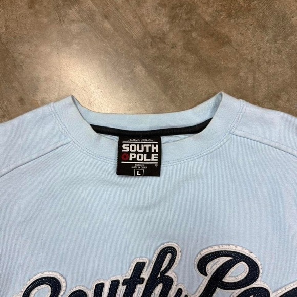 Vintage Y2K Southpole Baby Blue Crewneck Sweatshirt Size L - Picture 3 of 3
